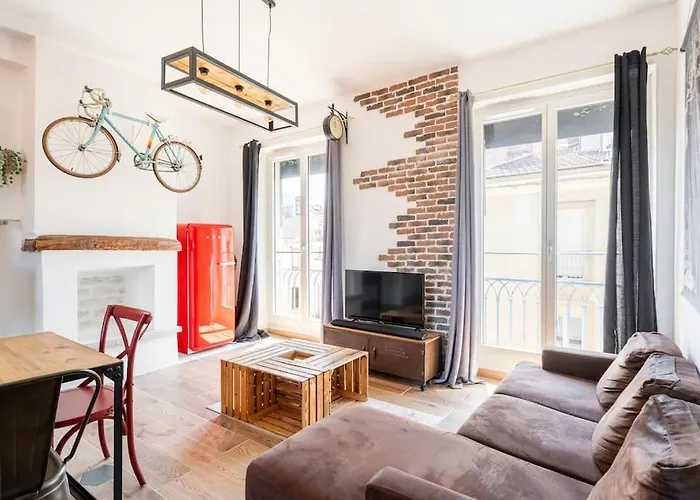 Appartement 3 Chambres En Hyper Centre De Grenoble